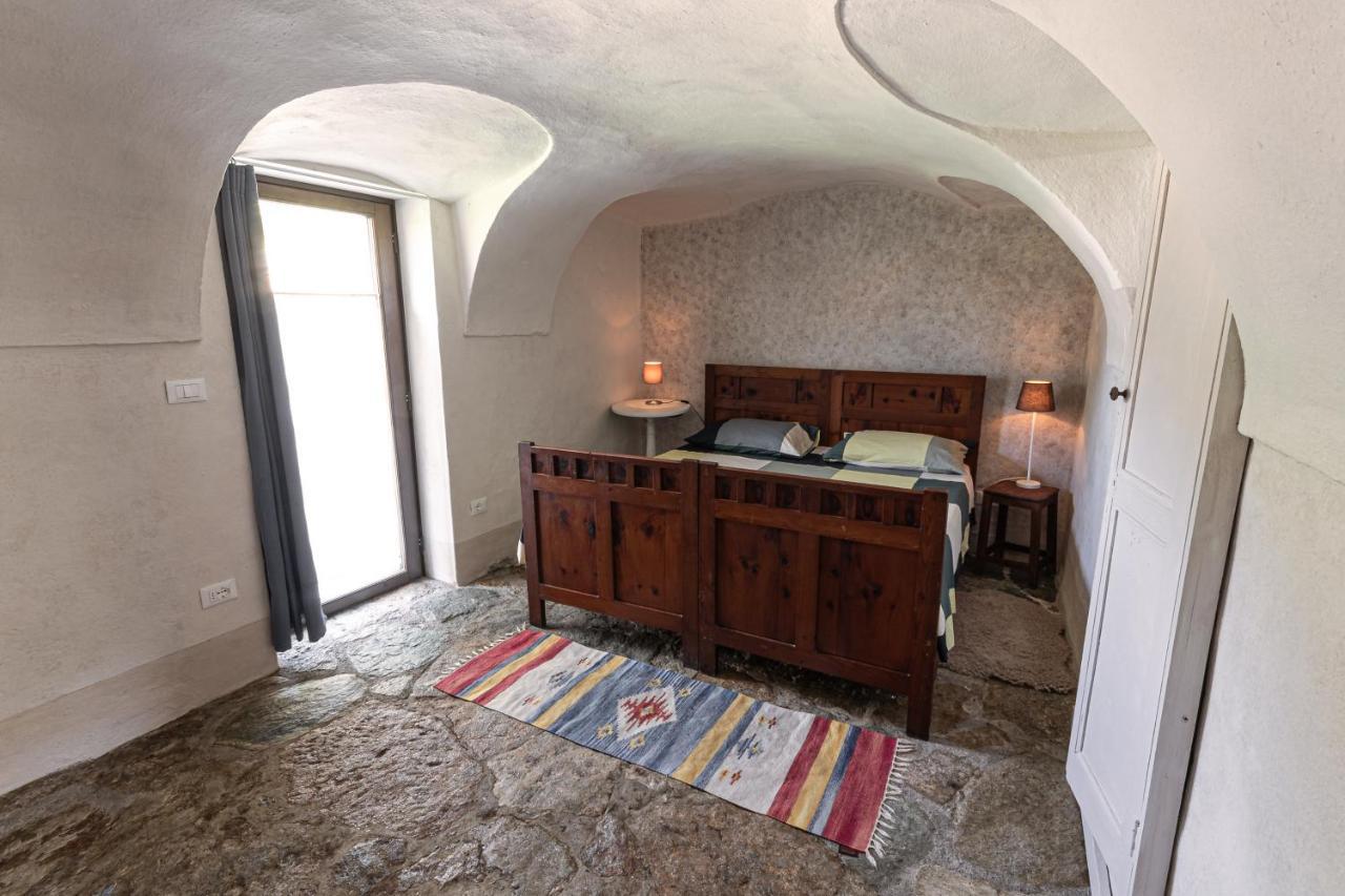 Bed and Breakfast Relais Del Brigante Settimo Vittone Exterior foto