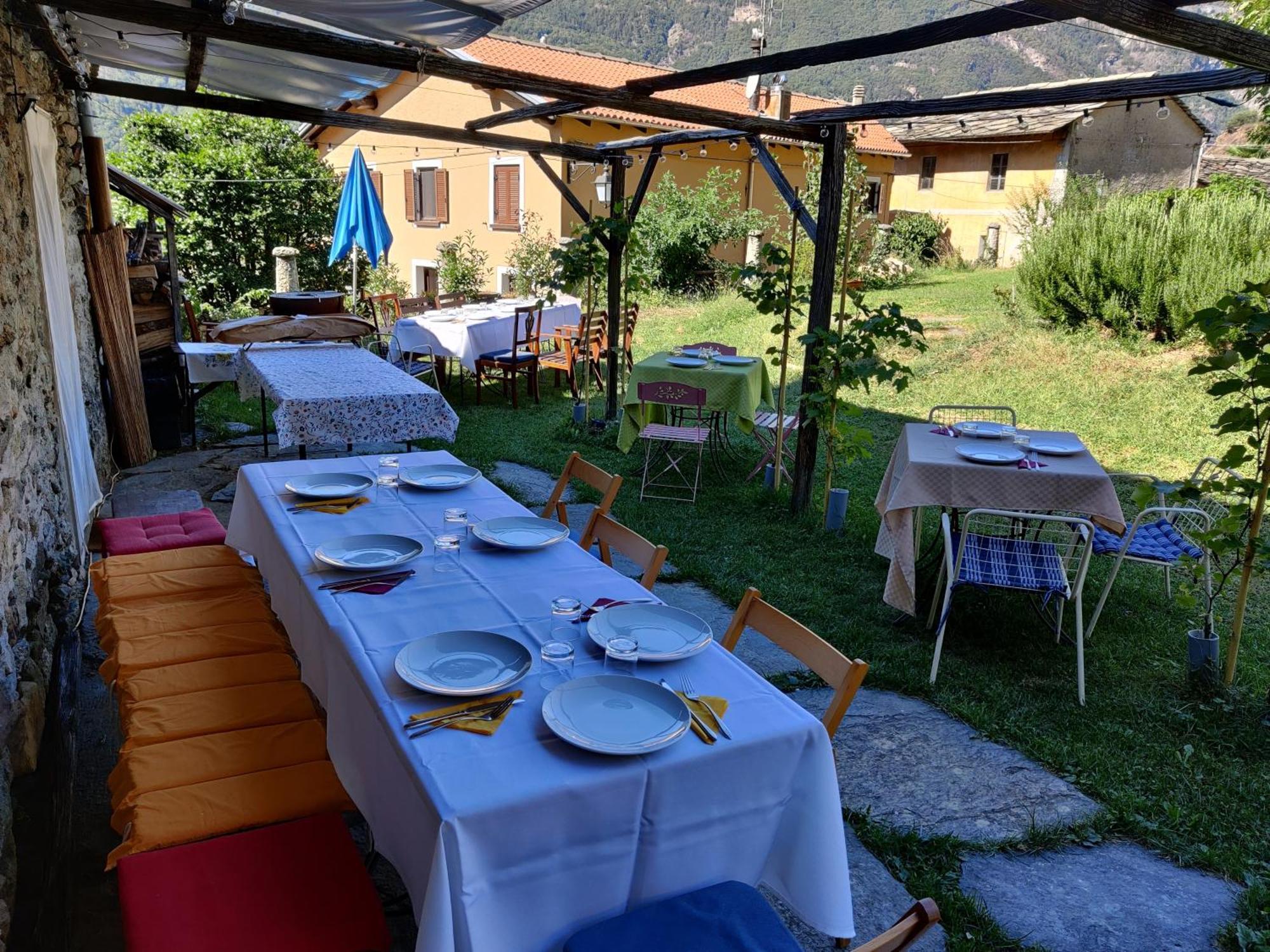 Bed and Breakfast Relais Del Brigante Settimo Vittone Exterior foto