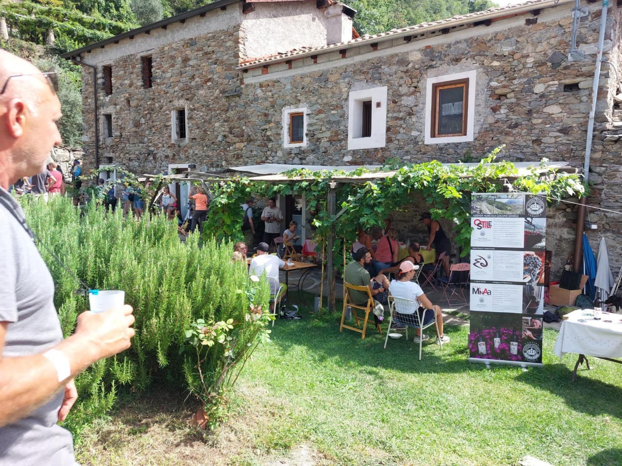 Bed and Breakfast Relais Del Brigante Settimo Vittone Exterior foto