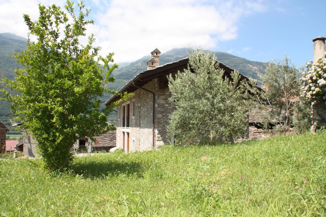 Bed and Breakfast Relais Del Brigante Settimo Vittone Exterior foto